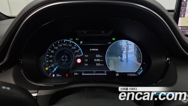 Genesis GV70 2021 — ფოტო 7/20
