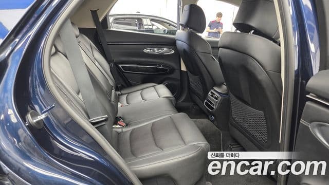Genesis GV70 2022 — ფოტო 11/20
