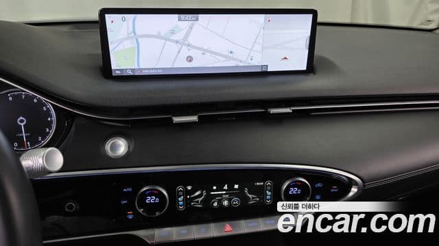 Genesis GV70 2022 — ფოტო 12/20