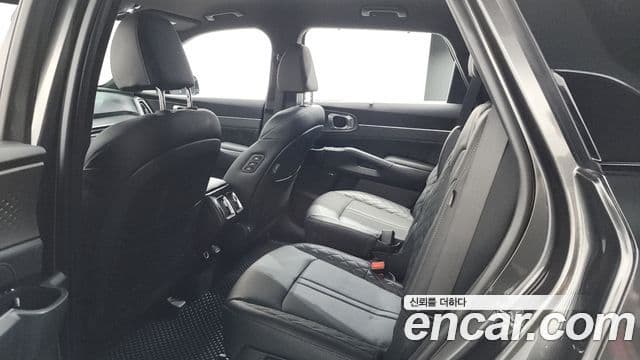 Kia Sorento 2024 — Фото 20/20
