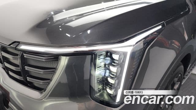 Kia Sorento 2024 — Şəkil 33/37