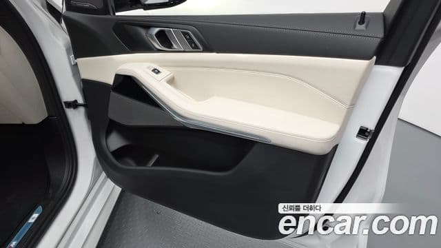 BMW X5 2025 — Photo 32/32
