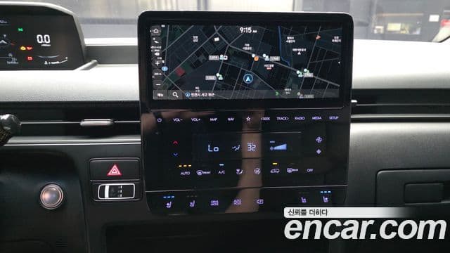 Hyundai Staria 2022 — Фото 14/20