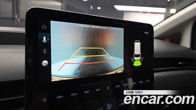 Hyundai Staria 2022 — Фото 15/20