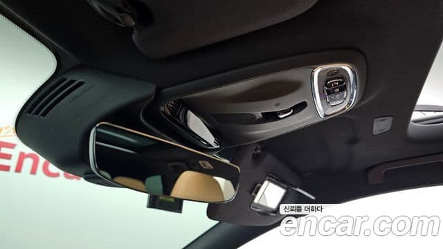 Volvo V60 Cross Country 2020 — ფოტო 19/20