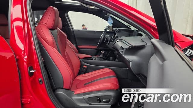 Lexus UX250h 2020 — Şəkil 11/20