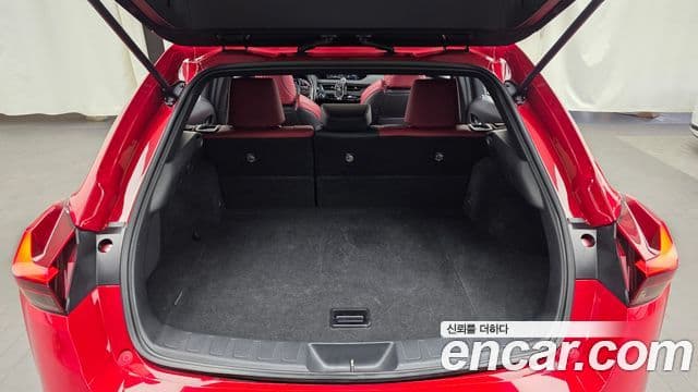 Lexus UX250h 2020 — Şəkil 20/20