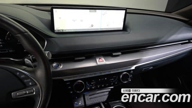 Genesis Electrified G80 2021 — Şəkil 14/20