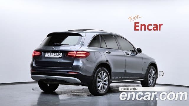 Mercedes-Benz GLC-Class 2018 — ფოტო 2/20
