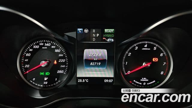 Mercedes-Benz GLC-Class 2018 — ფოტო 8/20