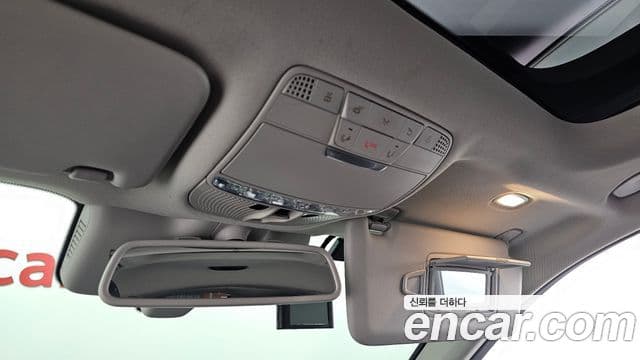 Mercedes-Benz GLC-Class 2018 — ფოტო 19/20
