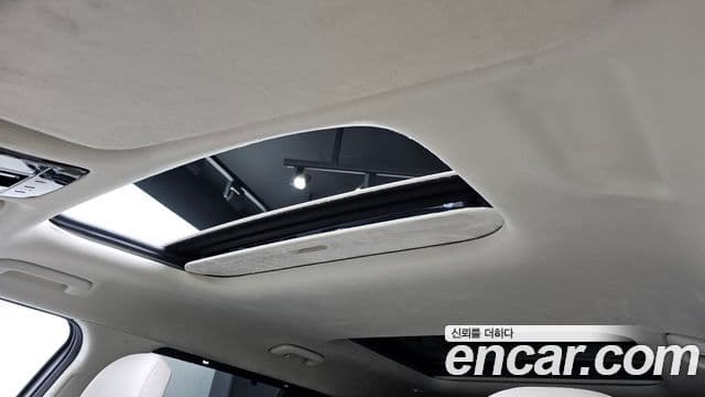 Hyundai Santa Fe 2024 — Şəkil 18/20