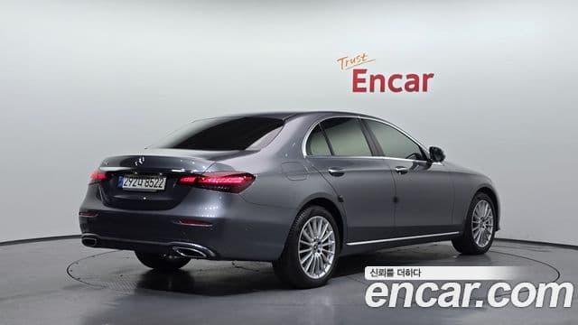 Mercedes-Benz E-Class 2022 — Şəkil 2/20
