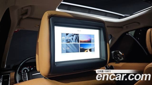 Land Rover Discovery 5 2018 — ფოტო 17/20