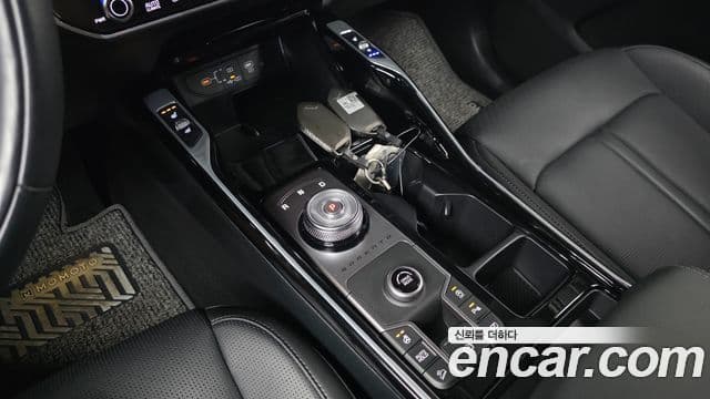 Kia Sorento 2023 — ფოტო 9/20