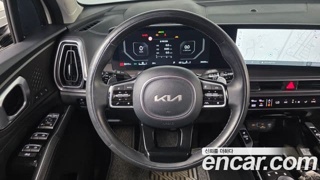 Kia Sorento 2023 — ფოტო 12/20