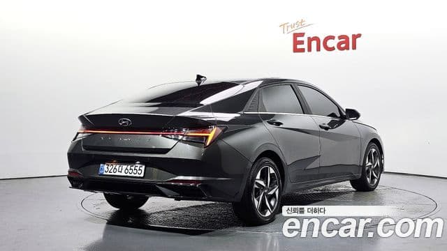Hyundai Avante 2020 — ფოტო 2/20