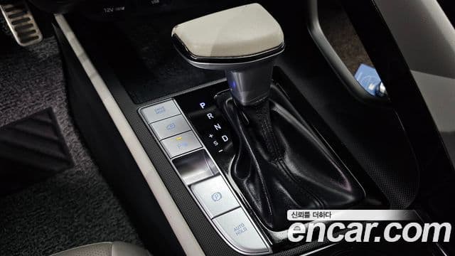 Hyundai Avante 2020 — ფოტო 9/20