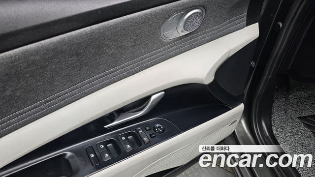 Hyundai Avante 2020 — ფოტო 18/20