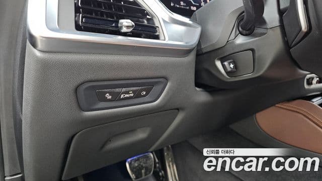 BMW X6 2024 — ფოტო 18/20