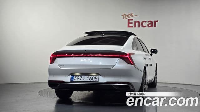 Kia K8 2021 — Şəkil 4/20