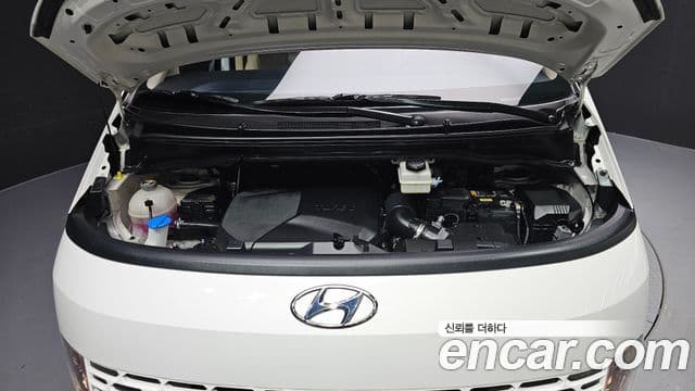 Hyundai Staria 2023 — Şəkil 6/20