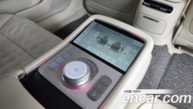Genesis G90 2024 — ფოტო 13/20