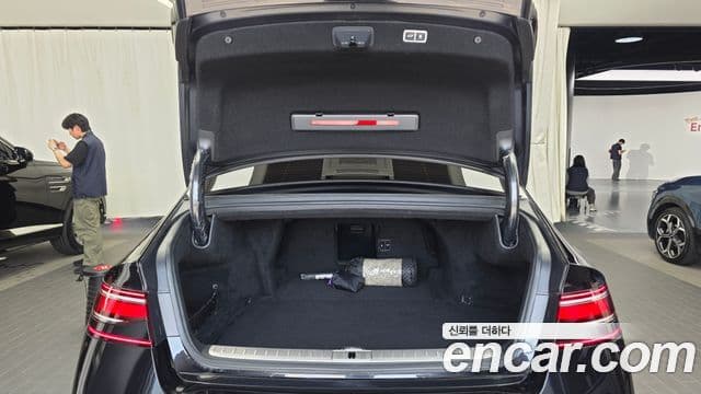 Genesis G90 2024 — ფოტო 7/20