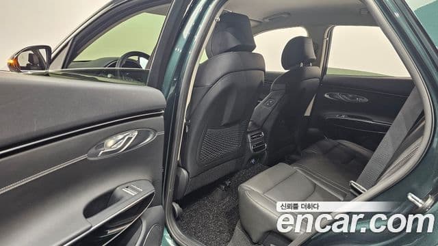 Genesis GV70 2022 — Şəkil 15/30