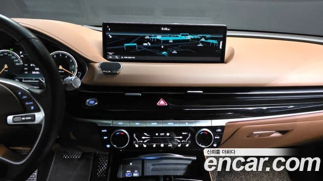 Genesis Electrified G80 2021 — ფოტო 14/20
