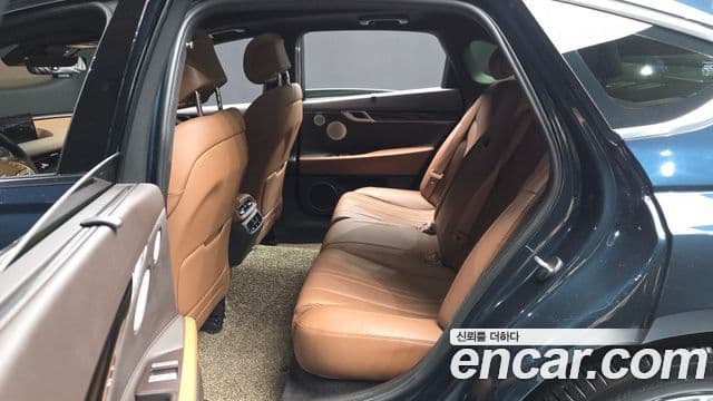 Genesis G80 2021 — Photo 2/35