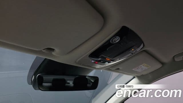 Kia K5 2024 — ფოტო 17/20