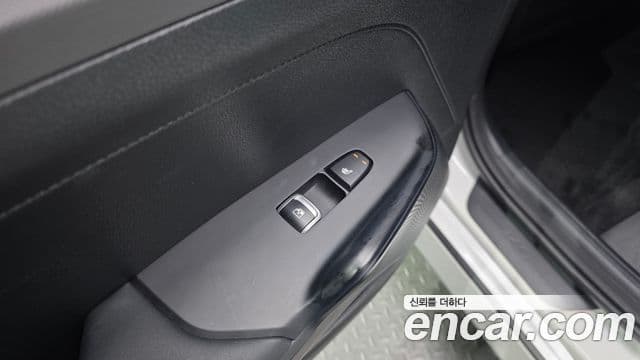 Kia K5 2024 — ფოტო 19/20