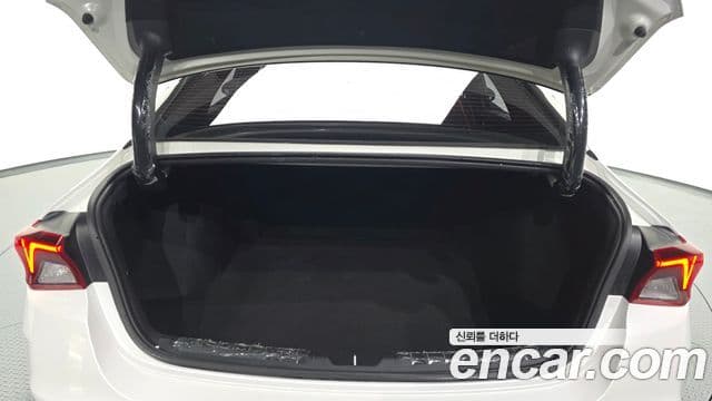 Kia K5 2022 — Şəkil 20/20