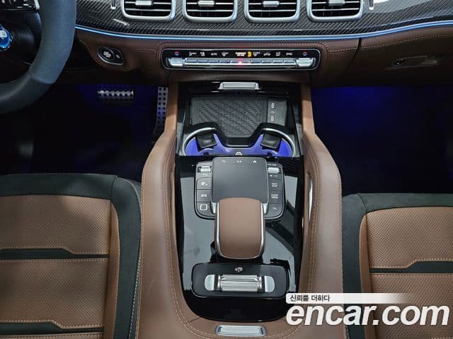 Mercedes-Benz GLE-Class 2025 — Şəkil 8/16