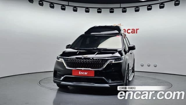 Kia Carnival 2021 — Фото 3/20
