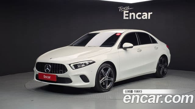 Mercedes-Benz A-Class 2020 — Şəkil 1/20