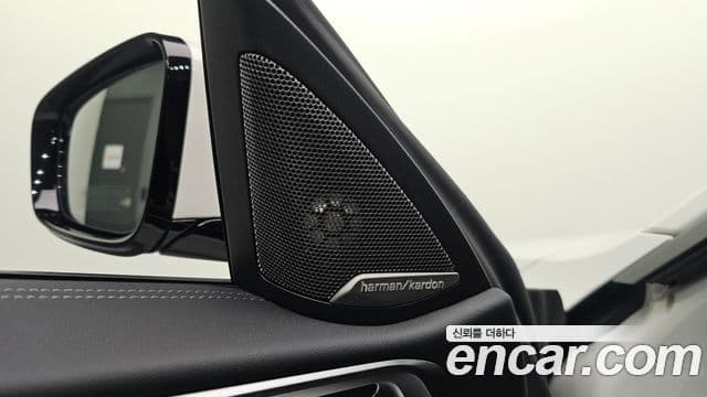 BMW 4 Series 2025 — Photo 2/34