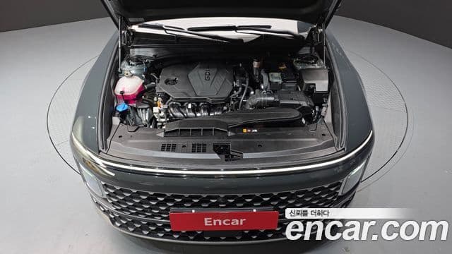 Hyundai Grandeur Hybrid 2023 — Photo 19/20