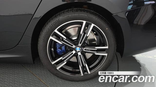 BMW 3 Series 2026 — Photo 10/36