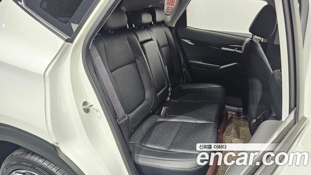 Kia Seltos 2020 — Şəkil 12/20