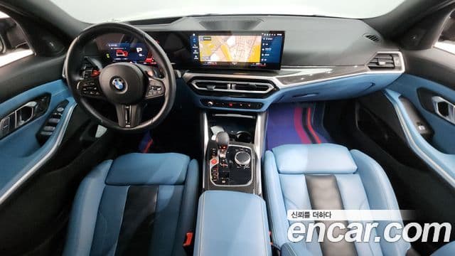 BMW M3 2023 — ფოტო 28/33