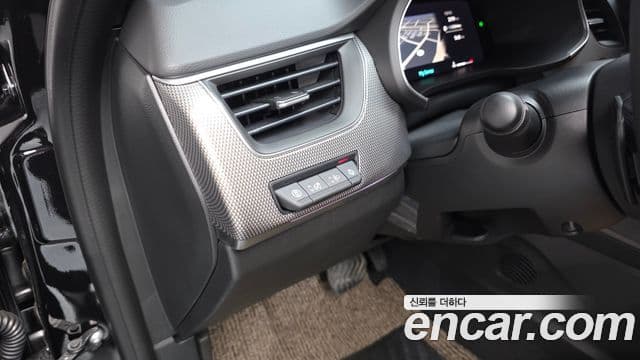 Renault Samsung Arkana 2025 — Şəkil 19/33