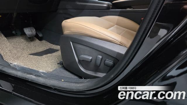 Renault Samsung Arkana 2025 — Şəkil 30/33