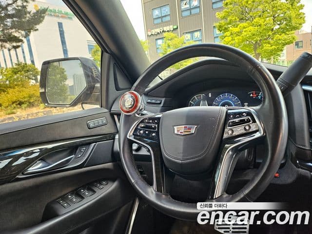Cadillac Escalade 2019 — ფოტო 3/20