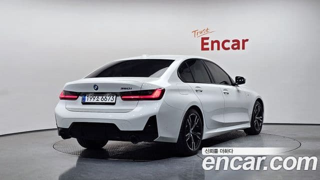 BMW 3 Series 2023 — ფოტო 2/20