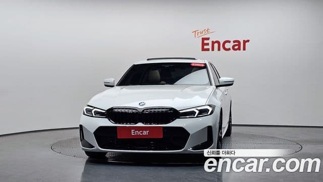 BMW 3 Series 2023 — ფოტო 3/20