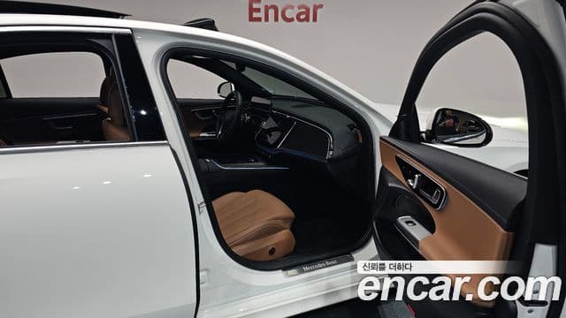 Mercedes-Benz E-Class 2025 — ფოტო 7/36