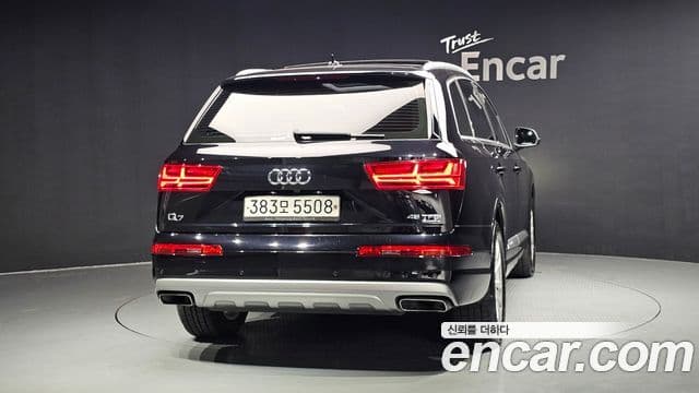 Audi Q7 2019 — Şəkil 4/20