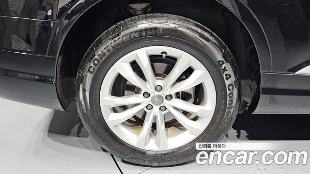 Audi Q7 2019 — Şəkil 5/20